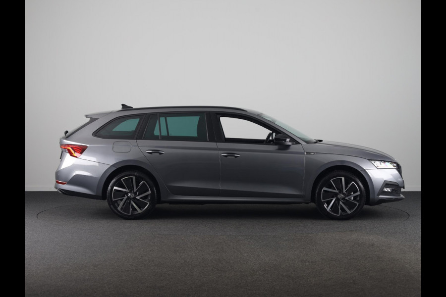 Škoda Octavia Combi 1.4 TSI iV PHEV Sportline Business 204 pk Automaat (DSG) | Verlengde garantie | Navigatie | Parkeersensoren | Adaptieve cruise control | Stoelverwarming |