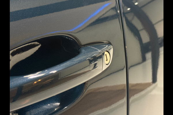 Peugeot 3008 Allure Aut. Trekhaak | Camera | LED | Half Leder| Apple Carplay & Android Auto |