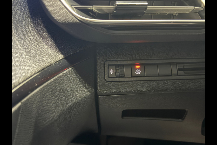 Peugeot 3008 Allure Aut. Trekhaak | Camera | LED | Half Leder| Apple Carplay & Android Auto |