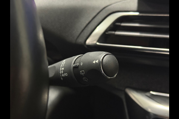 Peugeot 3008 Allure Aut. Trekhaak | Camera | LED | Half Leder| Apple Carplay & Android Auto |