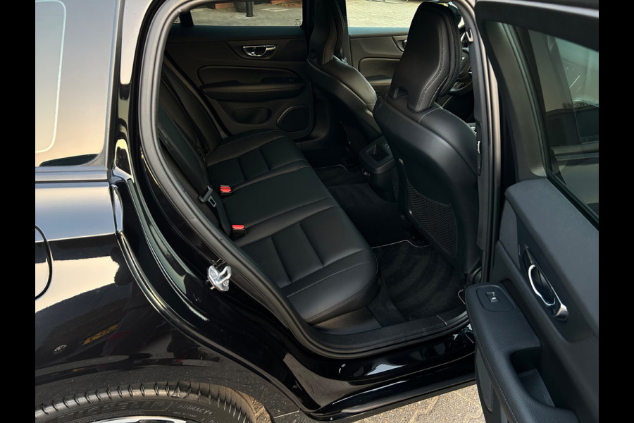 Volvo V60 2.0 T5 R-Design standkachel, camera, wegdraaibare trekhaak