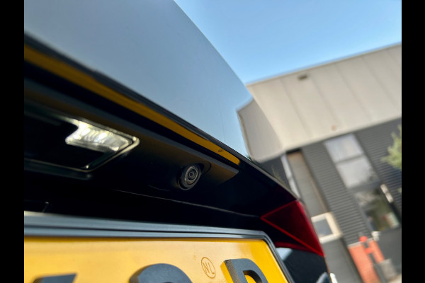 Volvo V60 2.0 T5 R-Design standkachel, camera, wegdraaibare trekhaak