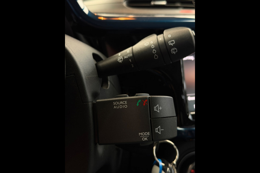 Renault Twingo 1.0 SCe Signature CarPlay Camera