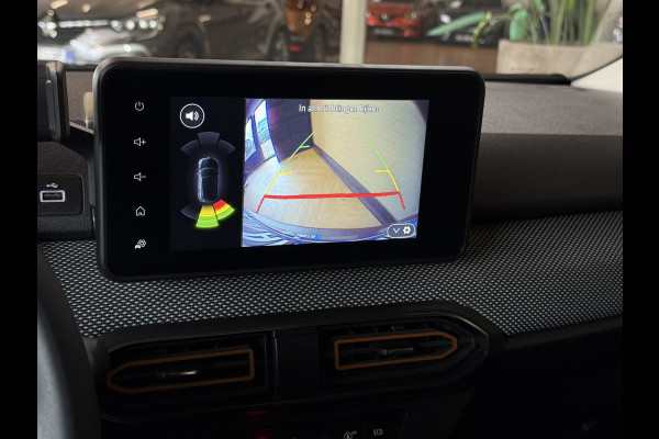 Dacia SANDERO Stepway 1.0 TCe 90 AUT Comfort | Navi | Camera | Clima | Carplay | Cruise control | PDC | LED | 100% Dealer onderhouden!