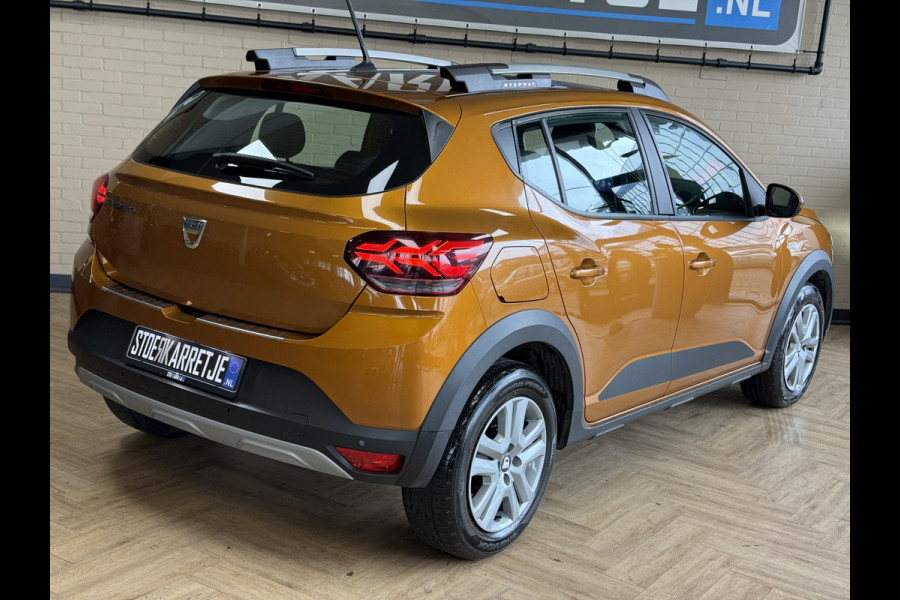 Dacia SANDERO Stepway 1.0 TCe 90 AUT Comfort | Navi | Camera | Clima | Carplay | Cruise control | PDC | LED | 100% Dealer onderhouden!