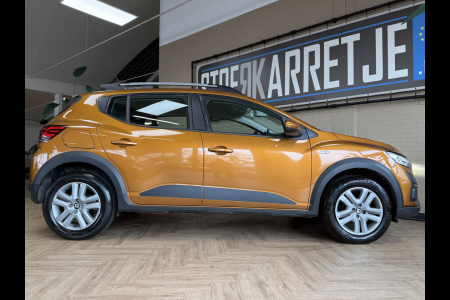 Dacia SANDERO Stepway 1.0 TCe 90 AUT Comfort | Navi | Camera | Clima | Carplay | Cruise control | PDC | LED | 100% Dealer onderhouden!