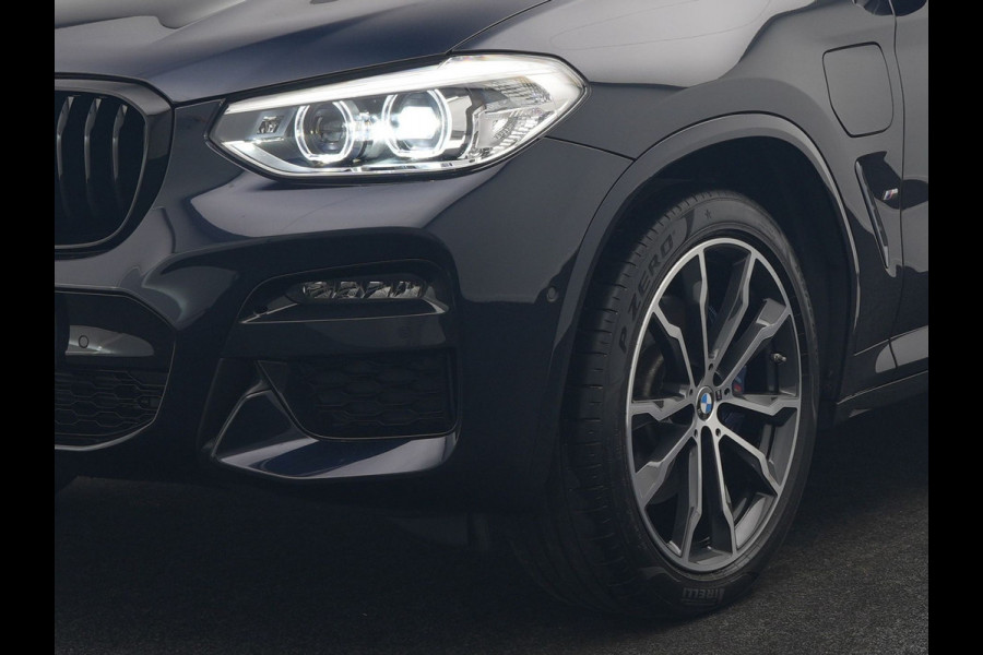 BMW X3 xDrive30e M Sport Plug In Hybrid 293pk Dealer O.H. PHEV | Adaptive Cruise | Head Up | 360 Camera | Harman / Kardon | Adaptief Onderstel | Lederen Sportstoelen Memory & Verwarmd | Sfeerverlichting | M Sportstuur Stuur Verwarmd | Keyless |