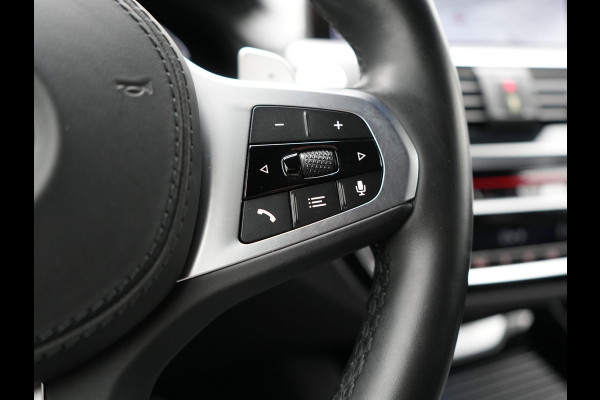 BMW X3 xDrive30e M Sport Plug In Hybrid 293pk Dealer O.H. PHEV | Adaptive Cruise | Head Up | 360 Camera | Harman / Kardon | Adaptief Onderstel | Lederen Sportstoelen Memory & Verwarmd | Sfeerverlichting | M Sportstuur Stuur Verwarmd | Keyless |