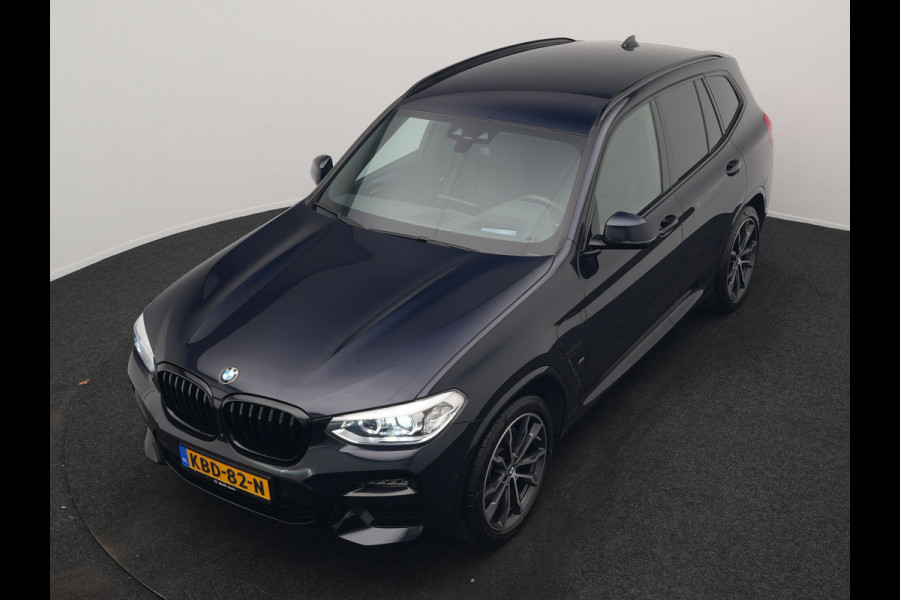 BMW X3 xDrive30e M Sport Plug In Hybrid 293pk Dealer O.H. PHEV | Adaptive Cruise | Head Up | 360 Camera | Harman / Kardon | Adaptief Onderstel | Lederen Sportstoelen Memory & Verwarmd | Sfeerverlichting | M Sportstuur Stuur Verwarmd | Keyless |