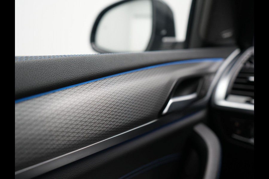 BMW X3 xDrive30e M Sport Plug In Hybrid 293pk Dealer O.H. PHEV | Adaptive Cruise | Head Up | 360 Camera | Harman / Kardon | Adaptief Onderstel | Lederen Sportstoelen Memory & Verwarmd | Sfeerverlichting | M Sportstuur Stuur Verwarmd | Keyless |
