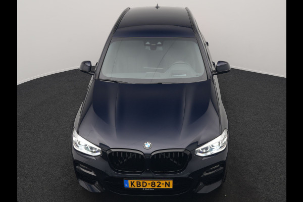 BMW X3 xDrive30e M Sport Plug In Hybrid 293pk Dealer O.H. PHEV | Adaptive Cruise | Head Up | 360 Camera | Harman / Kardon | Adaptief Onderstel | Lederen Sportstoelen Memory & Verwarmd | Sfeerverlichting | M Sportstuur Stuur Verwarmd | Keyless |