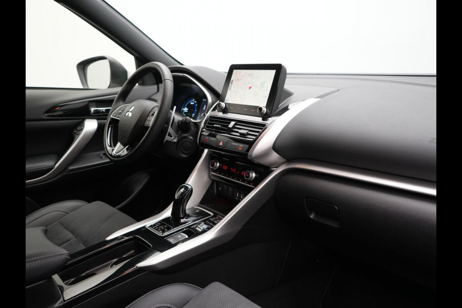 Mitsubishi Eclipse Cross 2.4 Intense+ Plug In Hybrid 188pk Dealer O.H. PHEV | Trekhaak Afn. | 360 Camera | Adaptive Cruise | Lederen Sportstoelen & Stuur Verwarmd | Navigatie Via TomTom | Apple Carplay | Keyless | Blis | DAB |