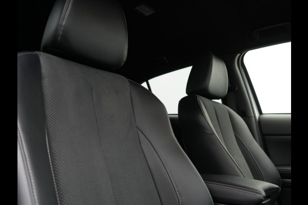 Mitsubishi Eclipse Cross 2.4 Intense+ Plug In Hybrid 188pk Dealer O.H. PHEV | Trekhaak Afn. | 360 Camera | Adaptive Cruise | Lederen Sportstoelen & Stuur Verwarmd | Navigatie Via TomTom | Apple Carplay | Keyless | Blis | DAB |