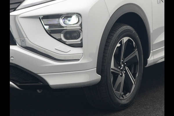Mitsubishi Eclipse Cross 2.4 Intense+ Plug In Hybrid 188pk Dealer O.H. PHEV | Trekhaak Afn. | 360 Camera | Adaptive Cruise | Lederen Sportstoelen & Stuur Verwarmd | Navigatie Via TomTom | Apple Carplay | Keyless | Blis | DAB |