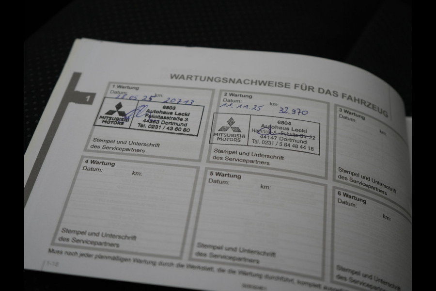 Mitsubishi Eclipse Cross 2.4 Intense+ Plug In Hybrid 188pk Dealer O.H. PHEV | Trekhaak Afn. | 360 Camera | Adaptive Cruise | Lederen Sportstoelen & Stuur Verwarmd | Navigatie Via TomTom | Apple Carplay | Keyless | Blis | DAB |