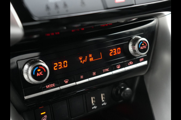 Mitsubishi Eclipse Cross 2.4 Intense+ Plug In Hybrid 188pk Dealer O.H. PHEV | Trekhaak Afn. | 360 Camera | Adaptive Cruise | Lederen Sportstoelen & Stuur Verwarmd | Navigatie Via TomTom | Apple Carplay | Keyless | Blis | DAB |