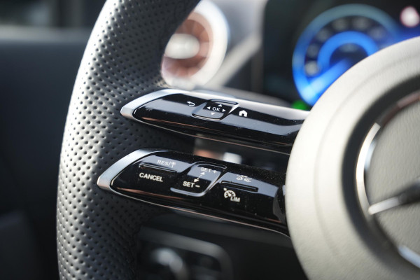 Mercedes-Benz EQA 250+ Business Solution 71 kWh Adapt. Cruise Keyless DAB+ Leer Nieuwstaat!