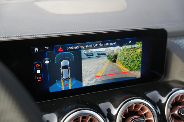 Mercedes-Benz EQA 250+ Business Solution 71 kWh Adapt. Cruise Keyless DAB+ Leer Nieuwstaat!