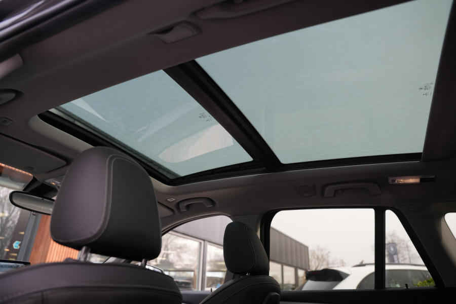 BMW X1 xDrive25e High Executive Panoramadak Adapt Cruise Half leer sport Navi