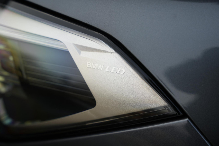 BMW X1 xDrive25e High Executive Panoramadak Adapt Cruise Half leer sport Navi