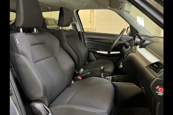 Suzuki Swift 90PK STIJL SMART HYBRID CAMERA/ACC/NAVI/STOELVERW.
