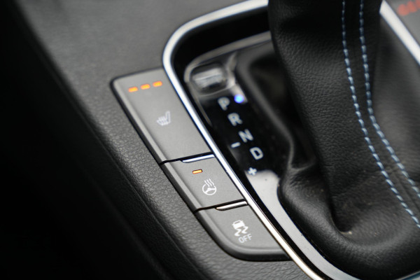 Hyundai i30 Fastback 2.0 N Panoramadak Schaalstoelen Stoelverw.