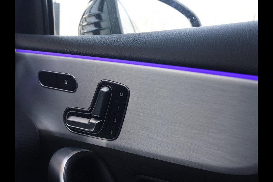 Mercedes-Benz A-Klasse 180 AUT. AMG SPORT + PANORAMA | MBUX | SFEERVERL. | CAMERA | MEMORY | STOELVERW.