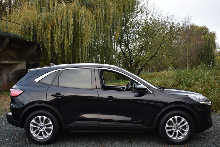 Ford Kuga 1.5 ECOBLUE 120PK AUT. TITANIUM HEAD-UP/NAVI/CAMERA