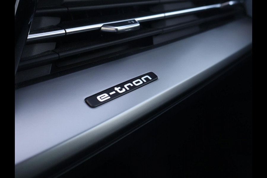 Audi Q4 e-tron 35 LAUNCH EDITION ADVANCED PLUS + PANORAMA | 20 INCH | ADAPTIVE CRUISE | CAMERA | SPORTSTOELEN
