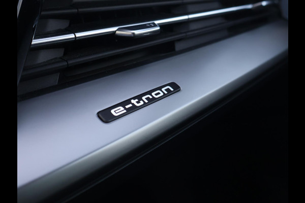 Audi Q4 e-tron 35 LAUNCH EDITION ADVANCED PLUS + PANORAMA | 20 INCH | ADAPTIVE CRUISE | CAMERA | SPORTSTOELEN