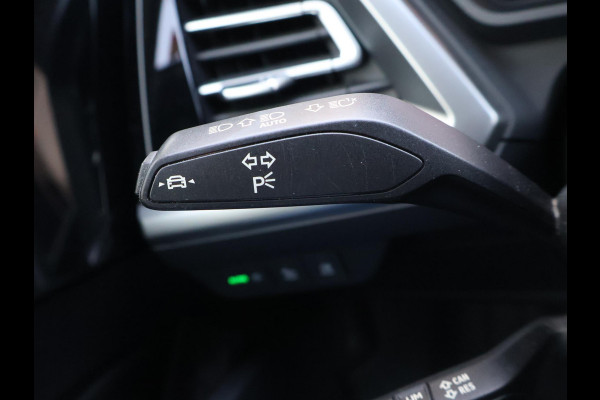 Audi Q4 e-tron 35 LAUNCH EDITION ADVANCED PLUS + PANORAMA | 20 INCH | ADAPTIVE CRUISE | CAMERA | SPORTSTOELEN
