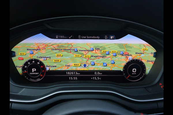 Audi A4 Avant 35 TFSI SPORT S LINE BLACK EDITION QUANTUMGRIJS + LEDER SPORTINTERIEUR | TREKHAAK | 20 INCH