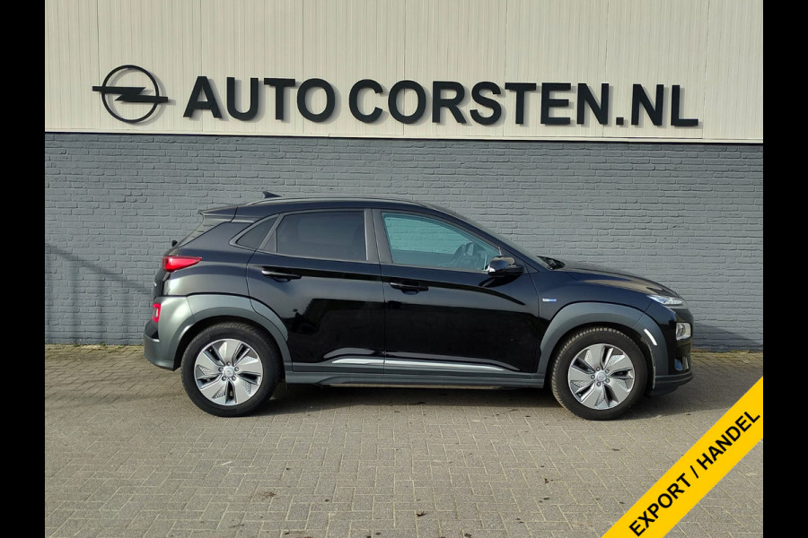 Hyundai Kona EV 64kWh SOH 100% //Bijgeluid Rijmotor// Warmtepomp Navi Ecc Camera Adap.Cruise Pdc Head-Up Apple Carplay Android Auto Display F Lane Assist Dodehoek Assist Privacy Glas Keyless Regensensor 1e Eigenaar Dealeronderhouden Export - Handel Origineel Nederlandse Auto