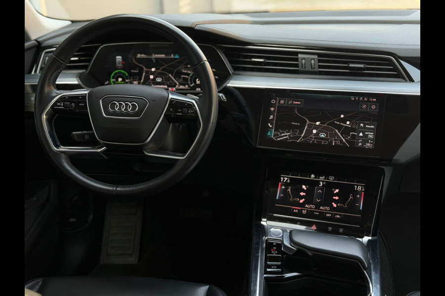 Audi e-tron E-tron 50 quattro Launch Sport edition, lederen interieur, stoelverwarming,luchtvering, NL auto met nationale auto pas