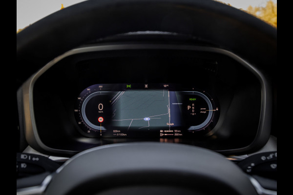 Volvo XC60 2.0 T6 Plug-in hybrid AWD Plus Dark Panoramadak