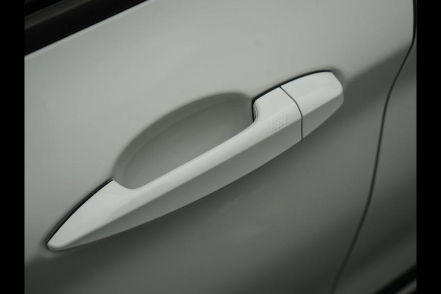 BMW X1 xDrive25e Sportline PHEV 221pk Dealer O.H. | Trekhaak Afn. | Camera | Sportstoelen Memory & Verwarmd | Keyless | Sfeerverlichting | Adaptive LED | Cruise Control | Navigatie | DAB |  Plug In Hybrid