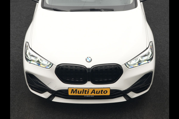 BMW X1 xDrive25e Sportline PHEV 221pk Dealer O.H. | Trekhaak Afn. | Camera | Sportstoelen Memory & Verwarmd | Keyless | Sfeerverlichting | Adaptive LED | Cruise Control | Navigatie | DAB |  Plug In Hybrid