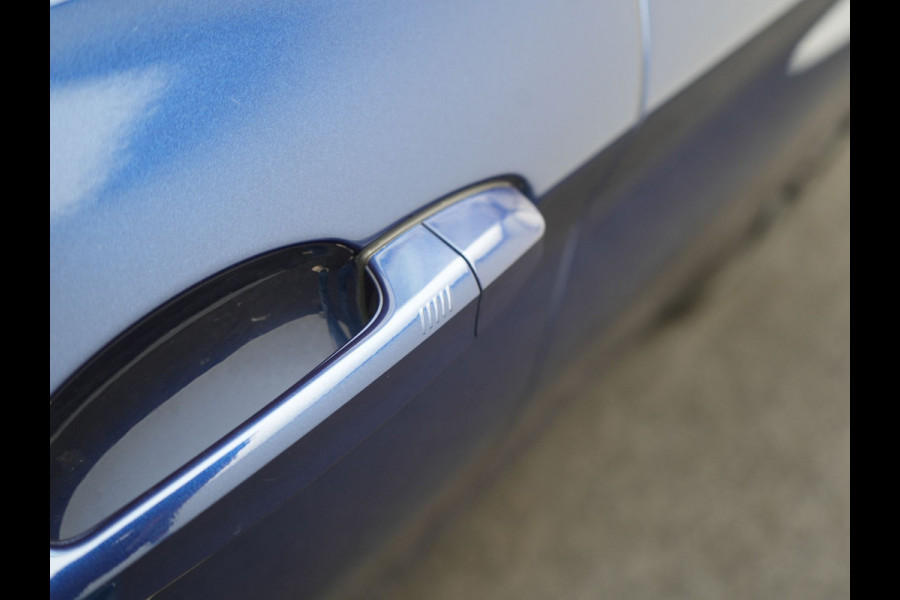 BMW X1 xDrive25e Sportline Plug In Hybrid 221pk Dealer O.H. PHEV | Trekhaak Afn. | Adaptive Cruise | Camera | Sportstoelen Verwarmd | Sfeerverlichting | Keyless | LED Koplampen | Navigatie | DAB |