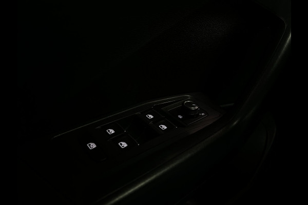 Volkswagen T-Roc 1.0 TSI | Carplay | Clima |Virtual Cockpit|