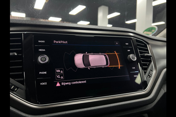 Volkswagen T-Roc 1.0 TSI | Carplay | Clima |Virtual Cockpit|