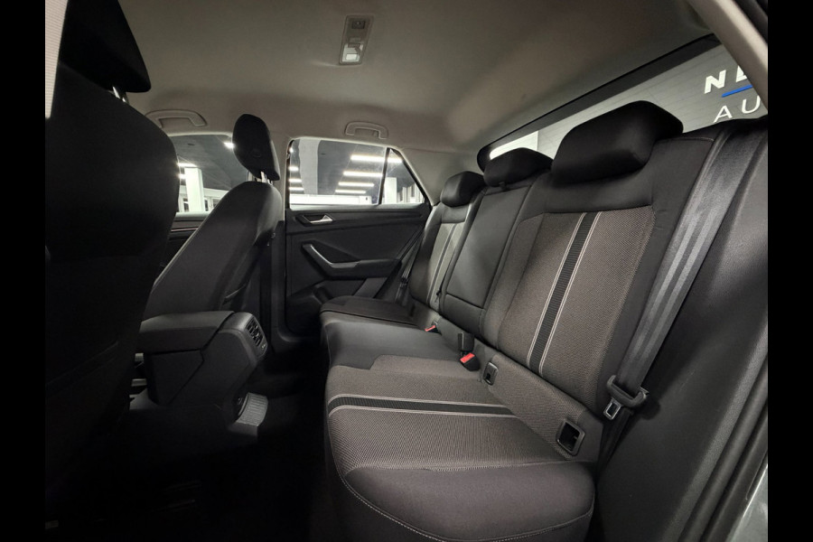 Volkswagen T-Roc 1.0 TSI | Carplay | Clima |Virtual Cockpit|