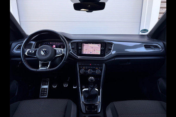 Volkswagen T-Roc 1.5 TSI R-Line Pano/Keyless/Camera