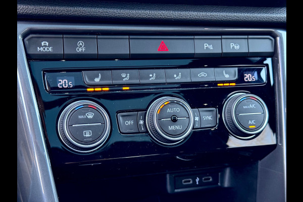 Volkswagen T-Roc 1.5 TSI R-Line Pano/Keyless/Camera