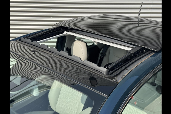 Fiat 500E La Prima 42 kWh Fiat 500e La Prima Leder | 17" | Pack Winter | Schuif/Kantel dak | Subsidie € 2.000,-