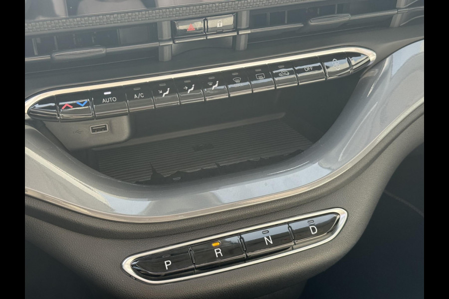 Fiat 500E La Prima 42 kWh Fiat 500e La Prima Leder | 17" | Pack Winter | Schuif/Kantel dak | Subsidie € 2.000,-