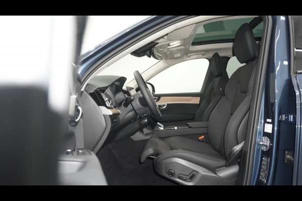 Volvo XC90 2.0 T8 Plug-in hybrid AWD Plus Dark ** FULL OPTIONS, PANORAMA, TREKH, 21-inch LMV, H&K SOUND ** 1e EIG - UNFALLFREI ** ** INFORMEER OOK NAAR ONZE AANTREKKELIJKE FINANCIAL-LEASE TARIEVEN **