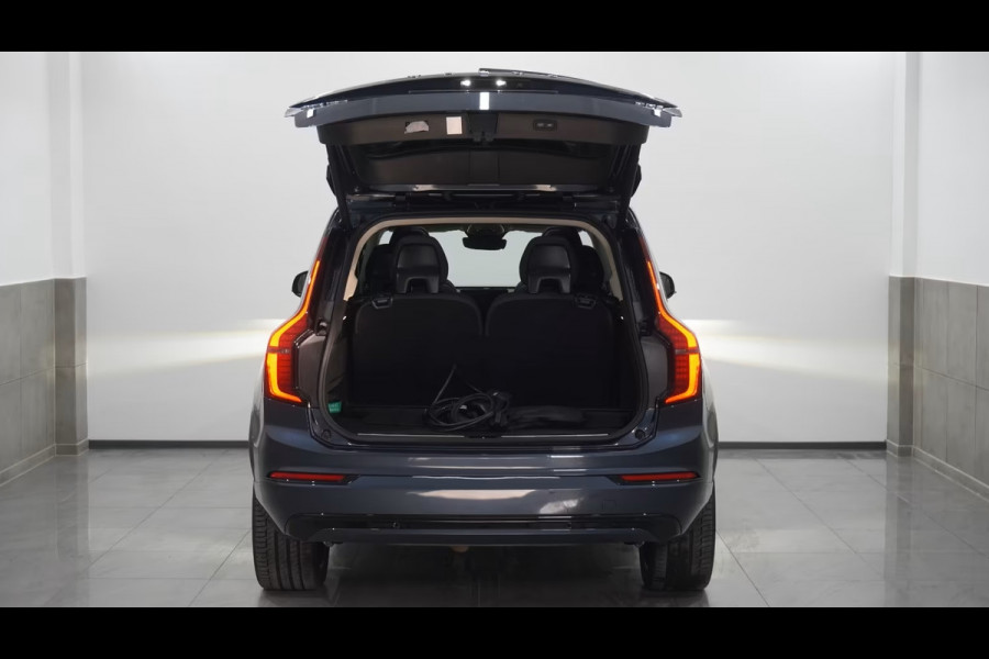 Volvo XC90 2.0 T8 Plug-in hybrid AWD Plus Dark ** FULL OPTIONS, PANORAMA, TREKH, 21-inch LMV, H&K SOUND ** 1e EIG - UNFALLFREI ** ** INFORMEER OOK NAAR ONZE AANTREKKELIJKE FINANCIAL-LEASE TARIEVEN **