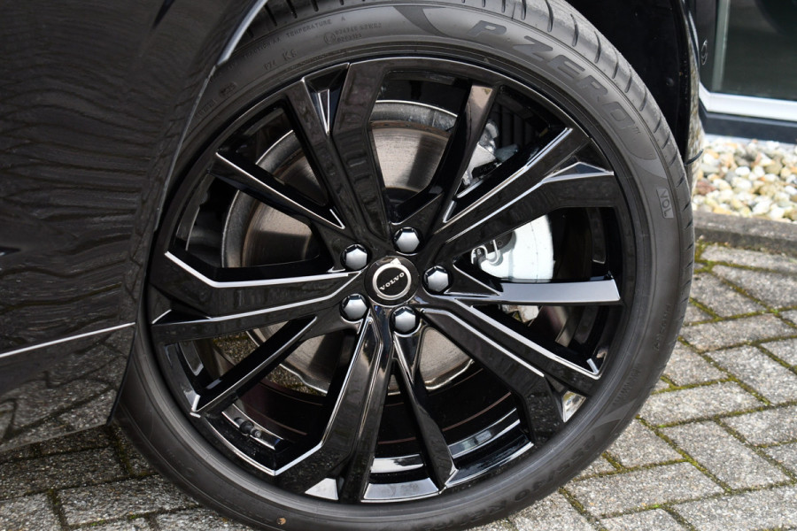 Volvo XC60 2.0 T6 Plug-in AWD Ultra Black Edition Pano ACC HUD 360 H/K 21inch Stuurverw