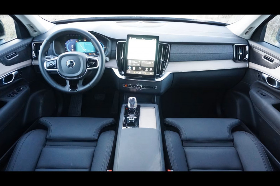 Volvo XC90 2.0 T8 Plug-in hybrid AWD Plus Dark ** FULL OPTIONS, LUCHTVERING, PANO, 21-inch LMV, H&K ** 1e EIG - UNFALLFREI ** ** INFORMEER OOK NAAR ONZE AANTREKKELIJKE FINANCIAL-LEASE TARIEVEN **