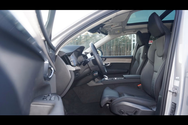 Volvo XC90 2.0 T8 Plug-in hybrid AWD Plus Dark ** FULL OPTIONS, LUCHTVERING, PANO, 21-inch LMV, H&K ** 1e EIG - UNFALLFREI ** ** INFORMEER OOK NAAR ONZE AANTREKKELIJKE FINANCIAL-LEASE TARIEVEN **
